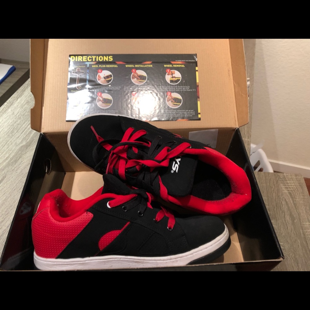 brand new heelys